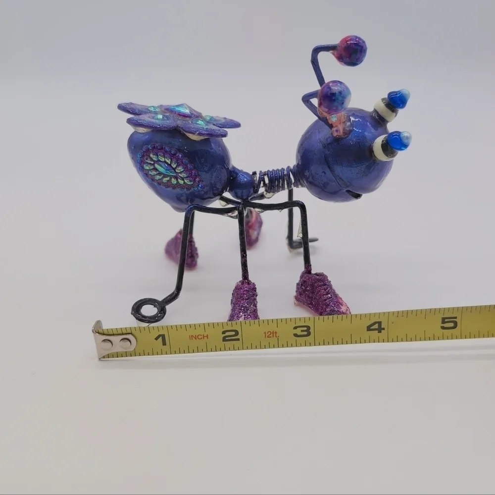Fancy Decorated Purple Metal Happy Ant Figurine